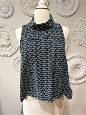 Cropped Mock Top